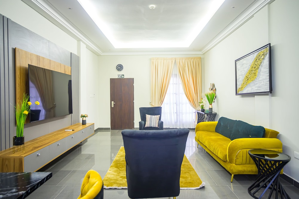 gyamfuaa court apartment