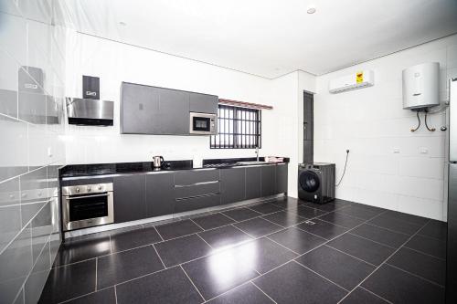 gyamfuaa court apartment