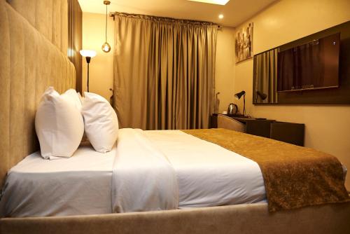 mayfair hotel wuse2 abuja