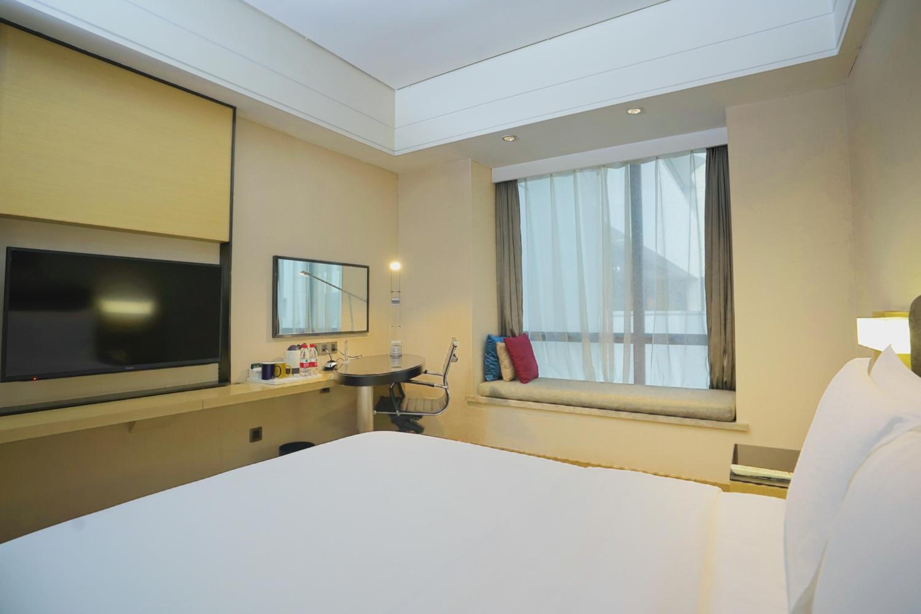 holiday inn express shenyang golden corridor by ihg