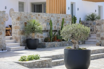 brilliance of mykonos