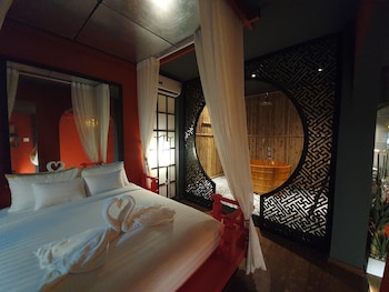 language exchange hotel 3