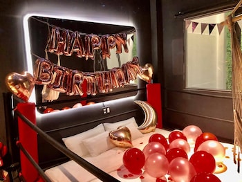 language exchange hotel 3