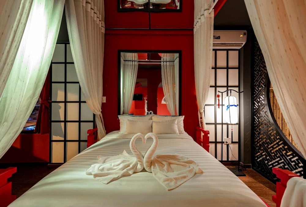 language exchange hotel 3