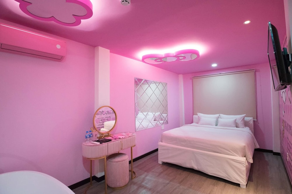 language exchange hotel 3