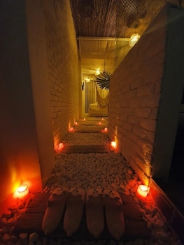 language exchange hotel 3