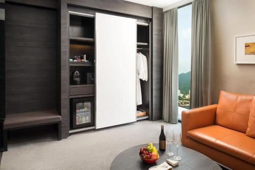g hotel kelawai