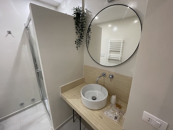 quintus luxury suites