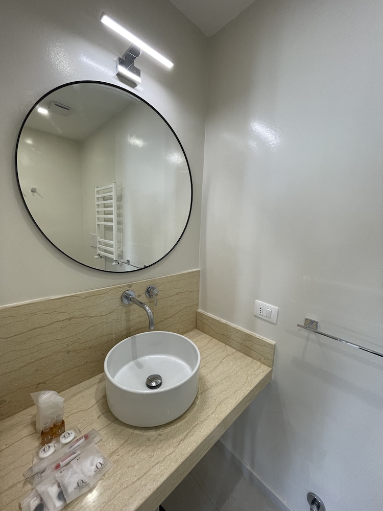 quintus luxury suites