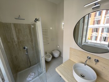 quintus luxury suites