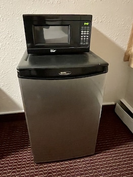 anavada inn and suites grande prairie