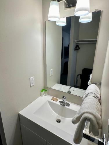 anavada inn and suites grande prairie