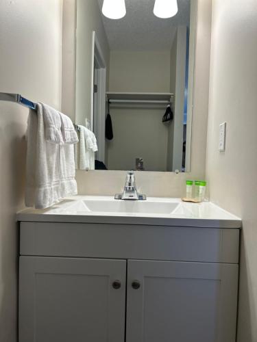 anavada inn and suites grande prairie
