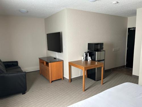 anavada inn and suites grande prairie