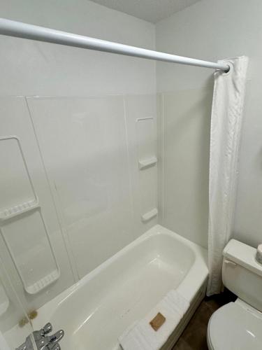 anavada inn and suites grande prairie