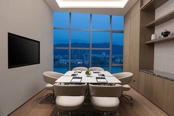 Crowne Plaza Ya An, An Ihg Hotel,Ya'an>>Sichuan,4 star