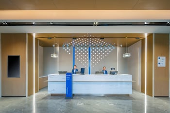 holiday inn express suzhou luzhi an ihg hotel