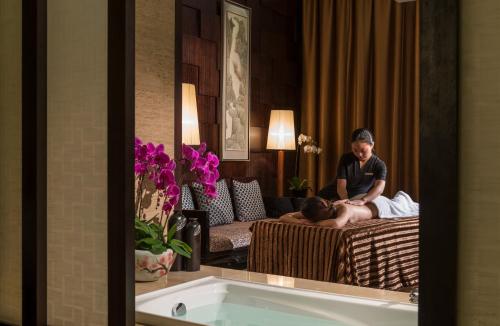 intercontinental shijiazhuang by ihg