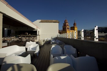 nueve 25 hotel boutique