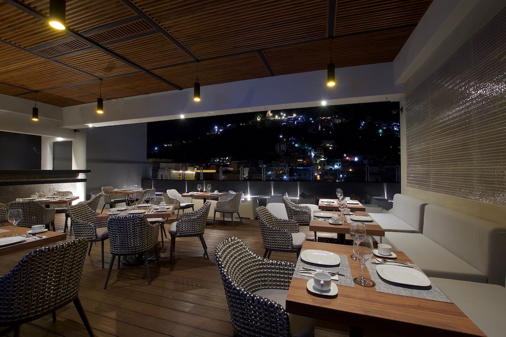 nueve 25 hotel boutique