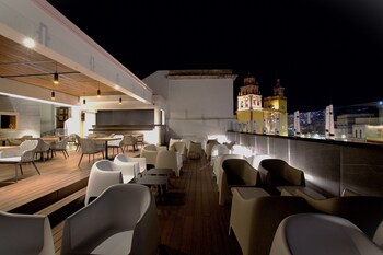 nueve 25 hotel boutique