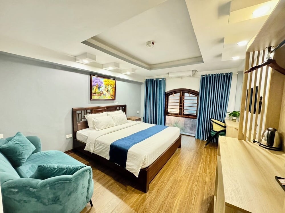 hanoi capital premium hotel
