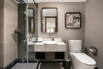 hanoi lion boutique hotel