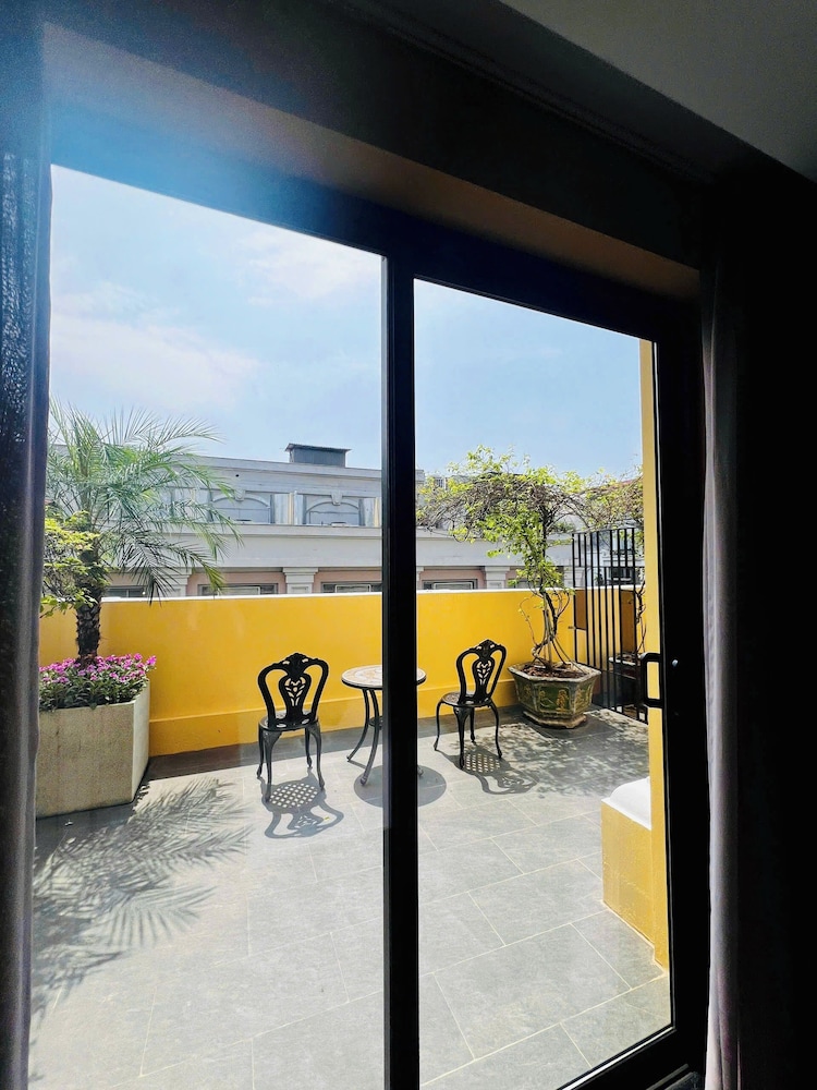 hanoi lion boutique hotel