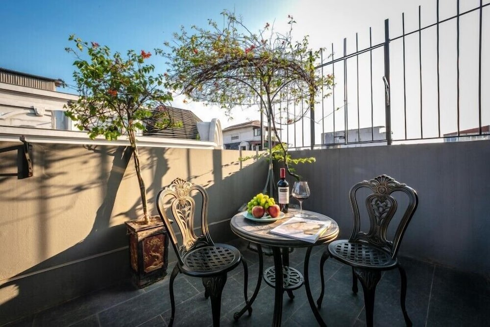 hanoi lion boutique hotel