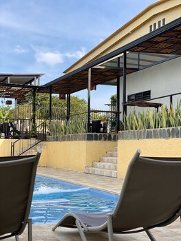 hotel casa campestre hh