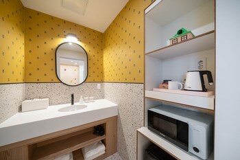 kids hotel sangsang play
