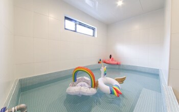 kids hotel sangsang play
