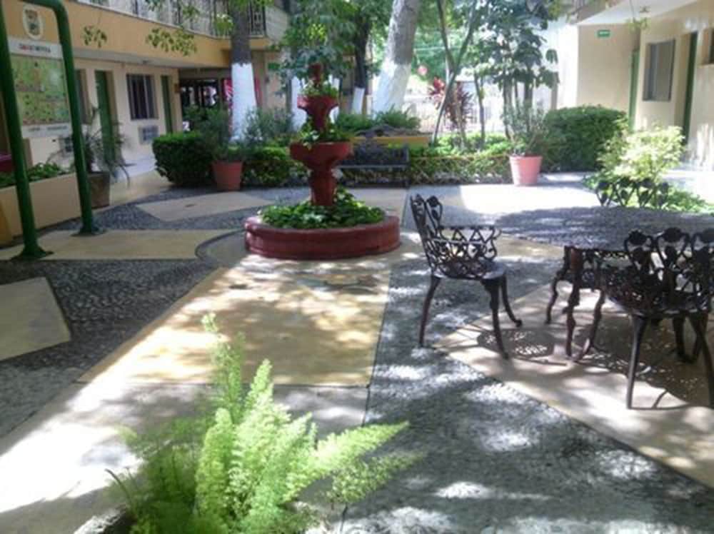 hotel el dorado