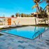 outro beach club hotel