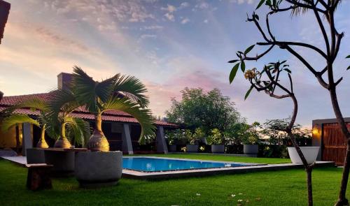 outro beach club hotel
