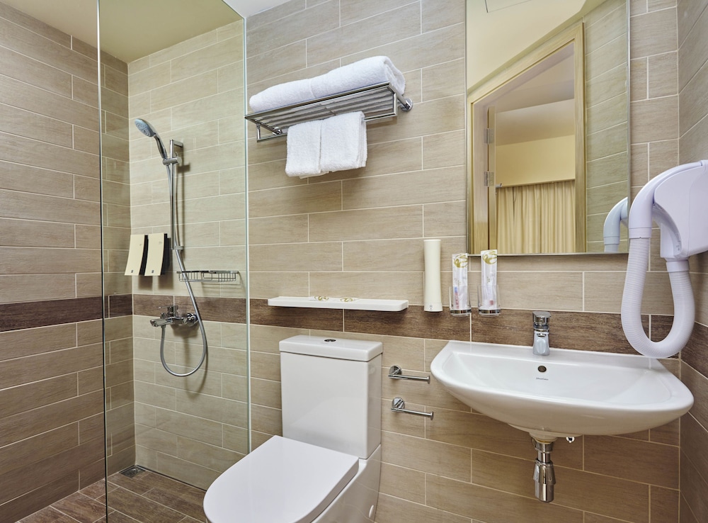 resorts world sentosa genting hotel jurong