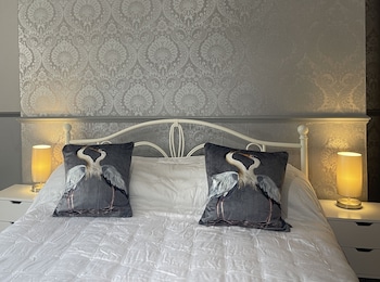 lilyrose hotel