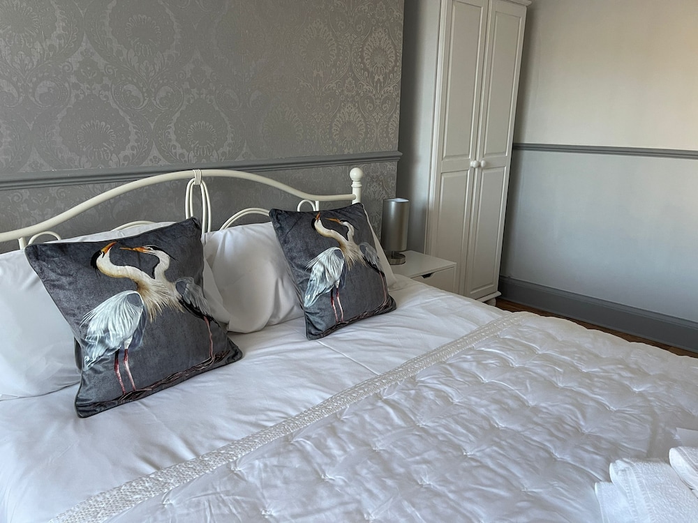 lilyrose hotel