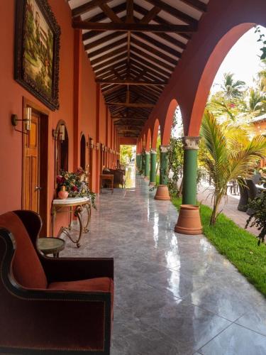 sambo mambo beach hotel