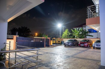 executive large room with ensuite