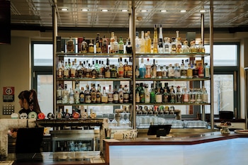hotel australasia