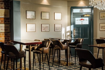 hotel australasia