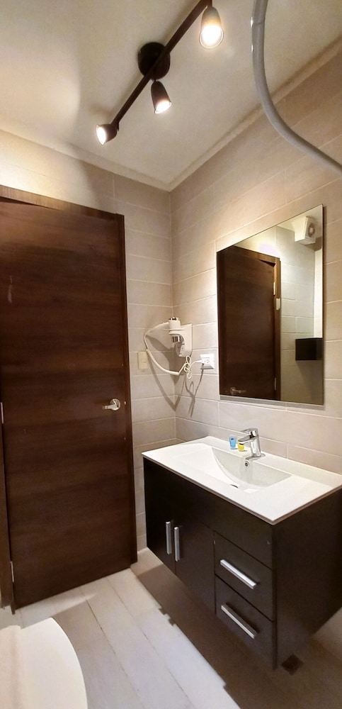 la piazzetta suites