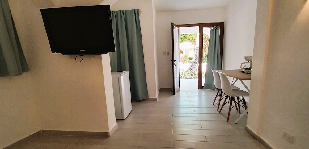 la piazzetta suites