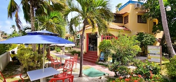 la piazzetta suites