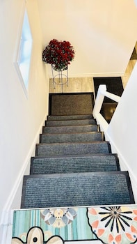 sunrise tree guest house