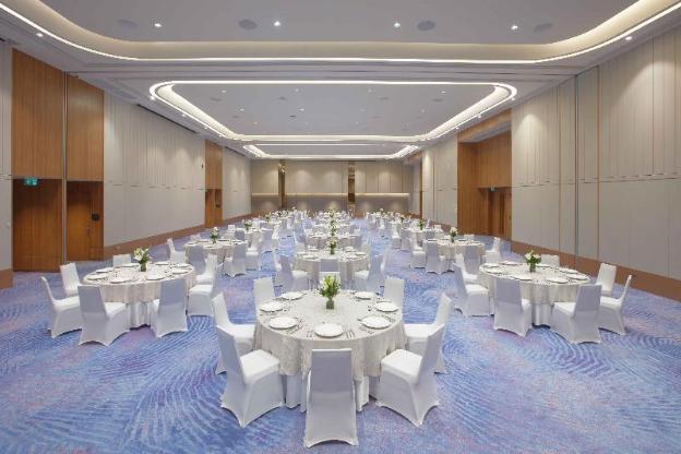 lanson place mall of asia manila