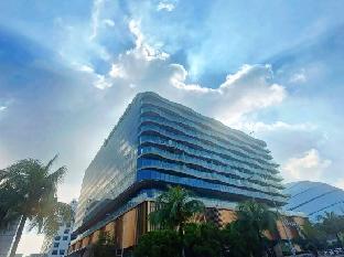 lanson place mall of asia manila