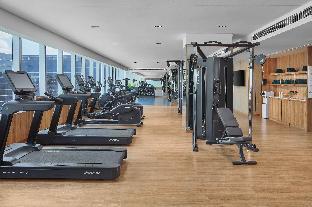 lanson place mall of asia manila