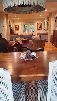 lake hartwell frank howard home clemson